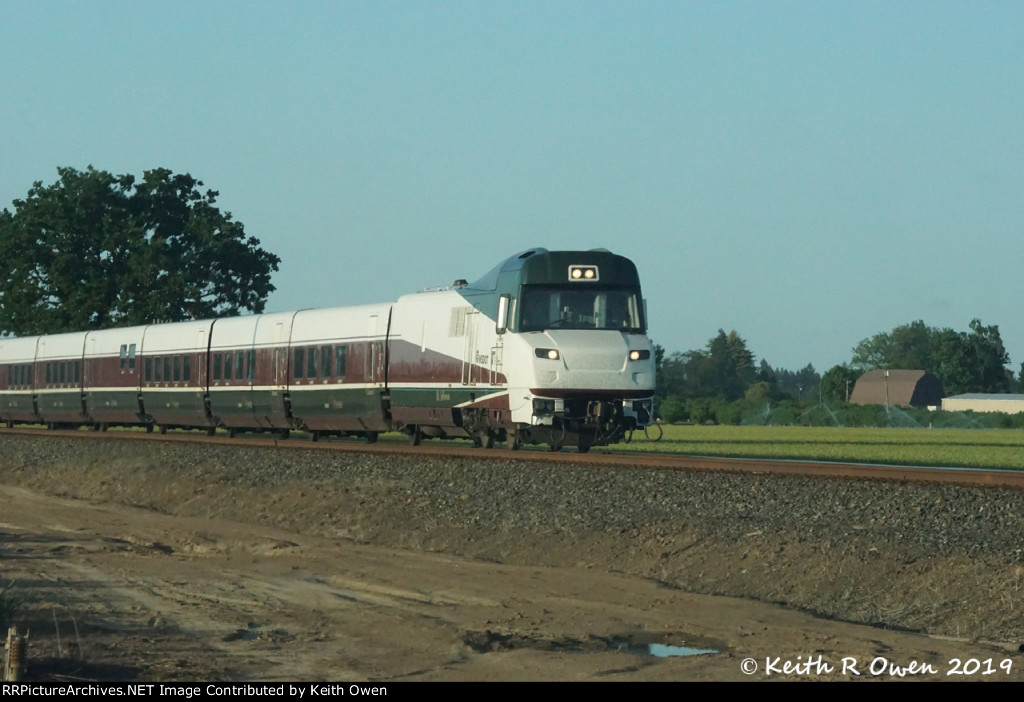 Southbound Cascades